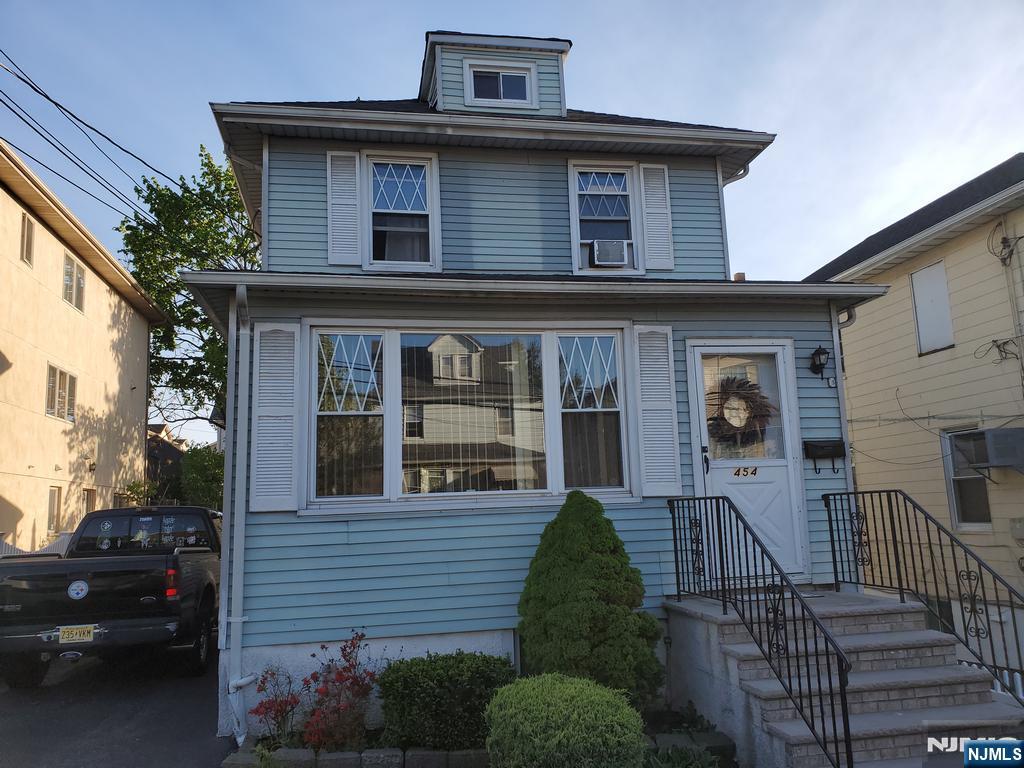 Property for Sale at 454 Park Avenue, Fairview, New Jersey - Bedrooms: 3 
Bathrooms: 2 
Rooms: 6  - $679,000