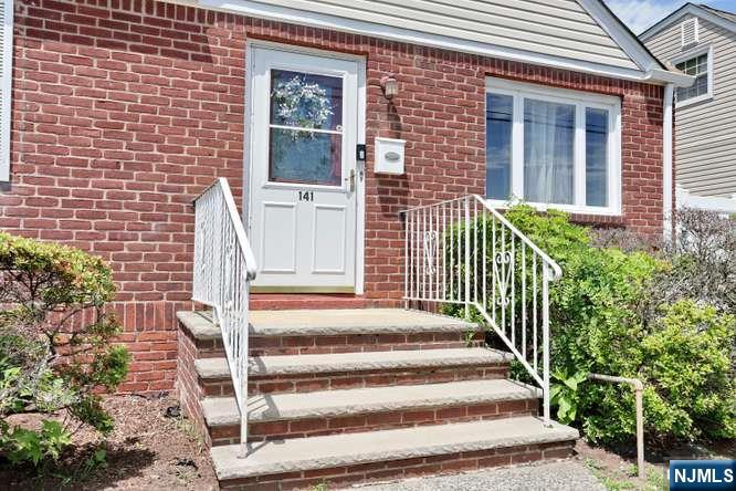 141 Graham Terrace
