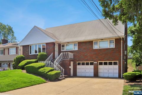 Photo of 355 Chestnut Avenue, South Hackensack, NJ 07606 (MLS # 26018161)