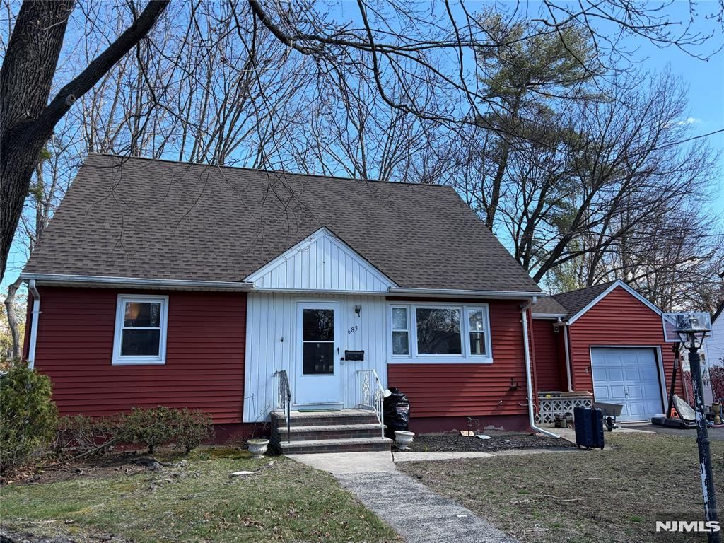 Photo of 685 Mabie Street, New Milford, NJ 07646 (MLS # 25029748)