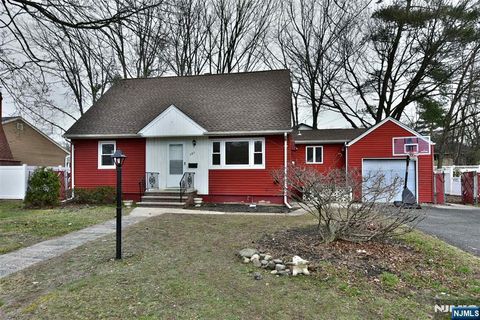 685 Mabie Street New Milford NJ 07646