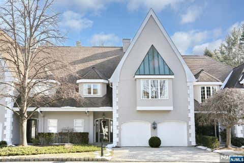Photo of 2 Normandy Court, Ho-Ho-Kus, NJ 07423 (MLS # 26030836)