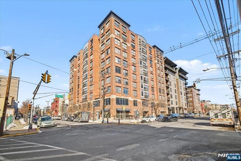 Photo of 4301 Park Ave #3F, Union City, NJ 07087 (MLS # 26004864)