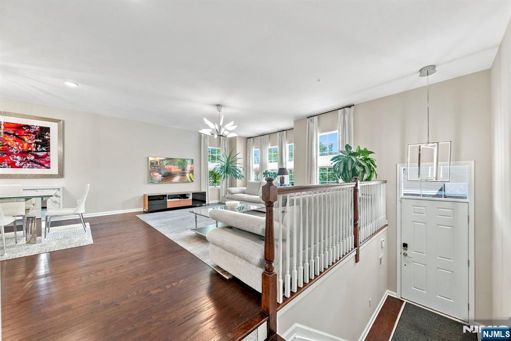 306 Orchard Terrace