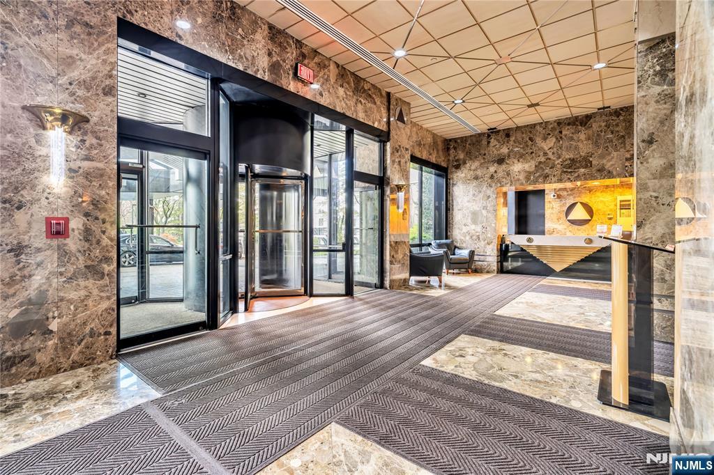 1512 Palisade Avenue 20H