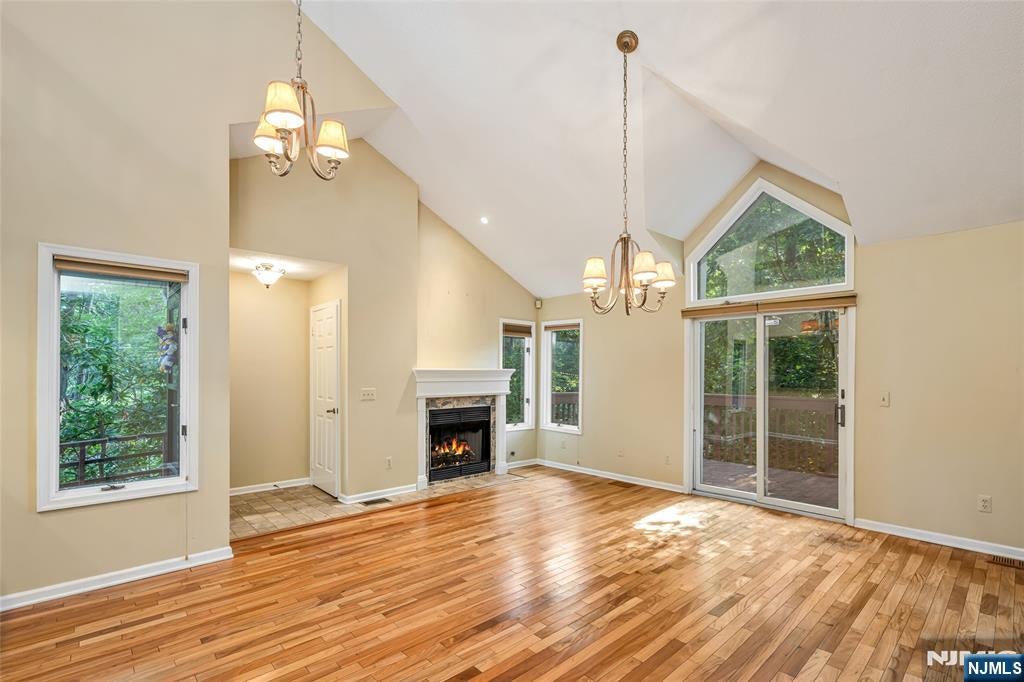 2 Ridgeview Terrace