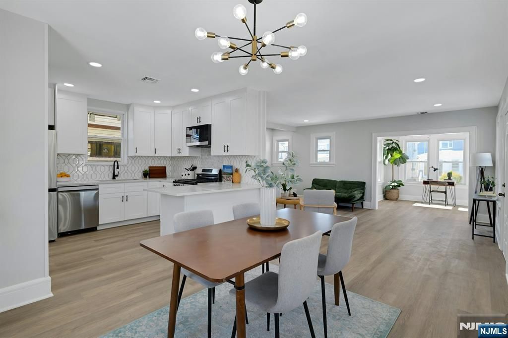 Photo of 256 Ellery Avenue, Newark, NJ 07106 (MLS # 26004992)