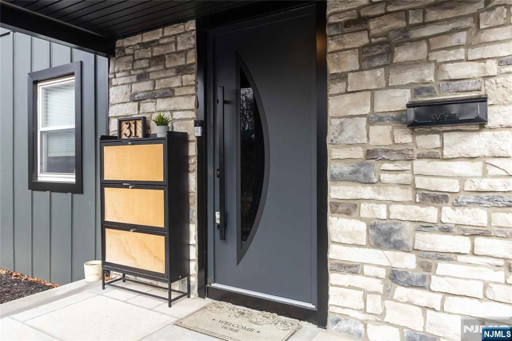 Photo of 31 Sherman Avenue, Hawthorne, NJ 07506 (MLS # 26001688)