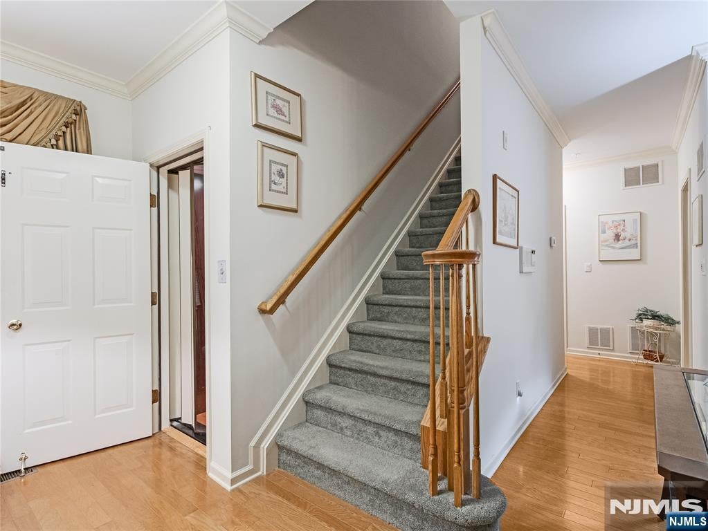 9 Goffle Brook Court 205