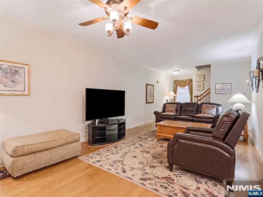 9 Goffle Brook Court 205