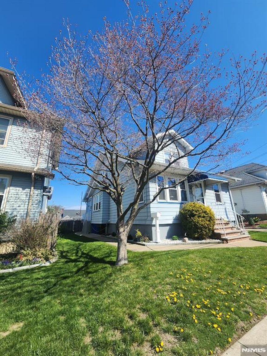 Welcome to 23 Park Ave in Garfield, NJ, where comfort meets convenience! This charming second-floor apartment is located in the heart of Garfield, close to local shops, dining, schools, and public transportation. Commuting is a snap, with easy access to major highways and only a few blocks to Plauderville Station, connecting you to the best of NJ and NYC. Down the street, there is a beautiful park, the Public Library, and more. Step inside to discover a bright and cozy layout with plenty of natural light. The Eat-in kitchen is equipped with modern and new appliances, including a stackable washer and dryer. Heat, water and hot water are included. Ready to make this your next home? Schedule your private tour today! Don't miss out on the opportunity to experience the comfort and convenience of 23 Park Ave.