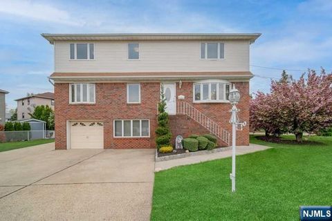 Photo of 2 Millo Pl #2, Little Ferry, NJ 07643 (MLS # 26013553)