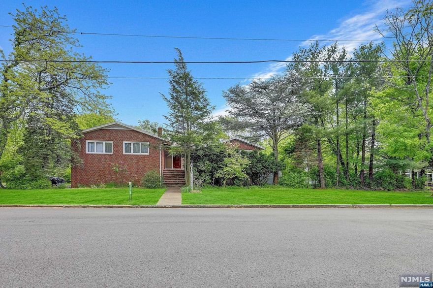 Very quiet location surrounded by multi-million dollar houses at prestigious North Cliffs. Palisades Parkway, I95, I80 and Rt 46 nearby. Value is on land. Englewood Cliffs boats low Property Tax. Go to see location and land. Strictly sold as-is and where-is. Inspection is for information purpose only.