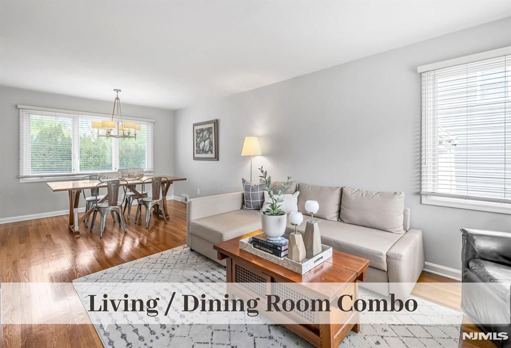 Photo of 81 Delmar Avenue, Glen Rock, NJ 07452 (MLS # 26007514)