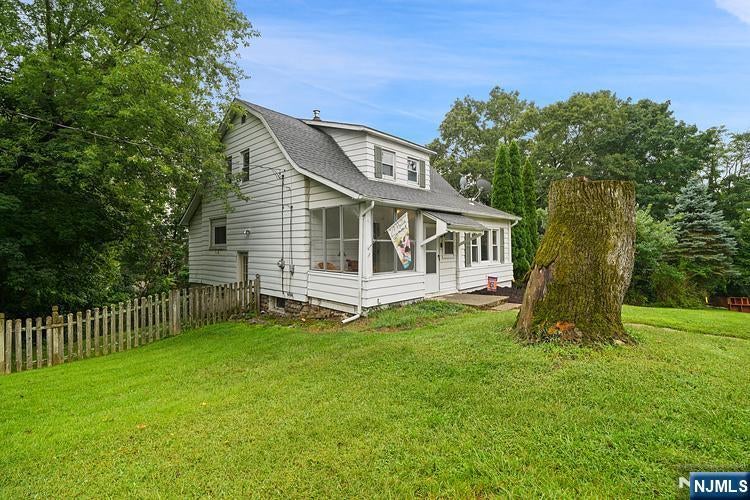62 Vreeland Avenue