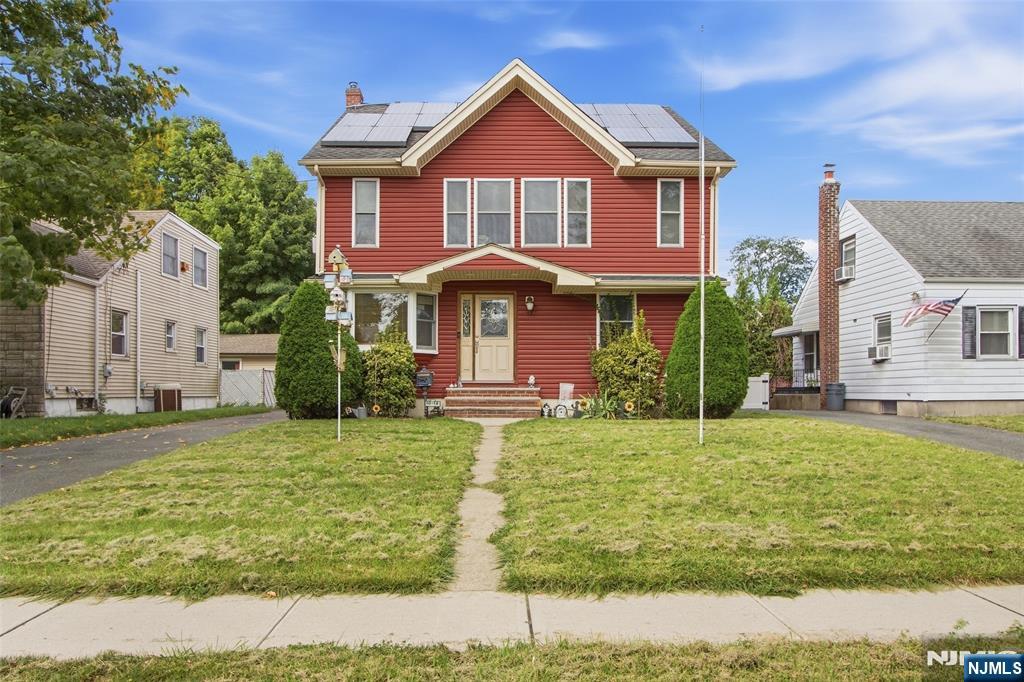 10-18 2nd Street