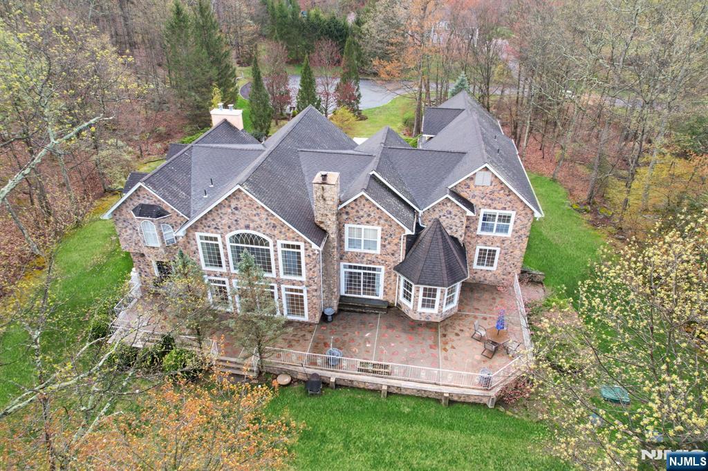 12 Butternut Terrace