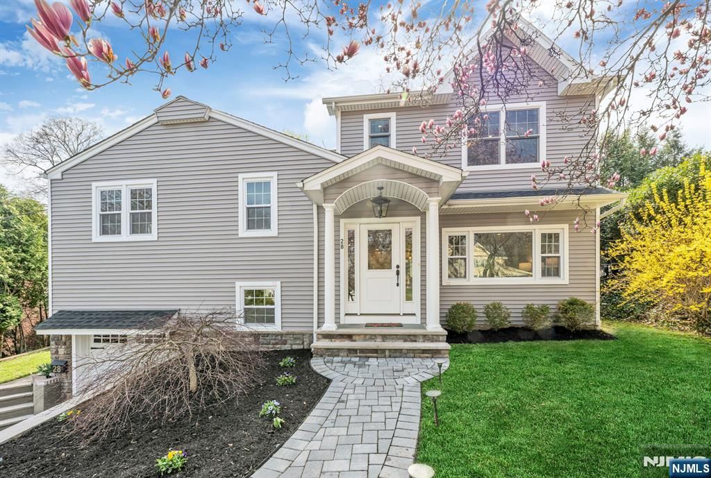 Photo of 28 Princeton Place, Glen Rock, NJ 07452 (MLS # 26011266)