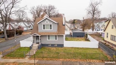 8 Tremont Avenue East Orange NJ 07018