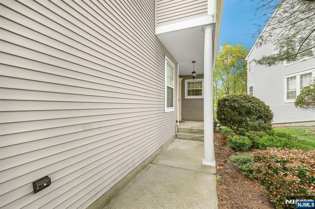 110 Warbler Drive