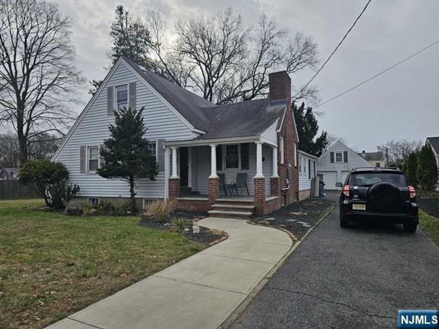 Welcome to 109 Linwood, the perfect rental home for all commuters! Situated on a 100'x150' lot right off of Kinderkamack Rd., this home is only 0.3 miles away from the Emerson train station, and conveniently close to all shopping and transportation. This home features almost 1,900 square feet of living space, with 3 bedrooms, and 2 bathrooms. It has been recently renovated and is ready to move in! 2 Car Garage and plenty of parking!