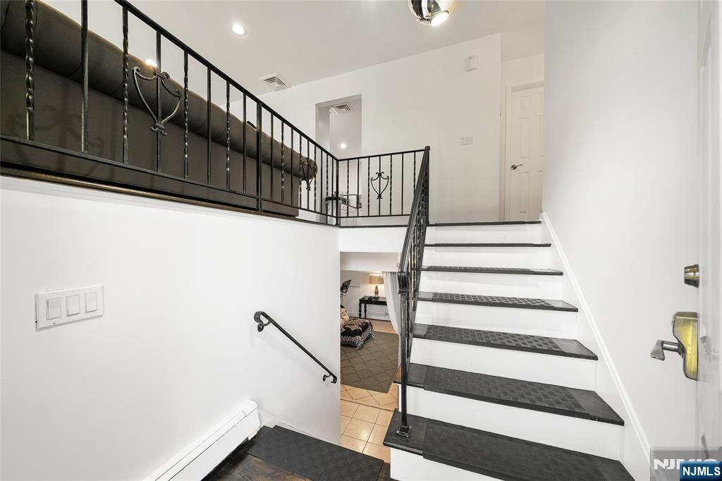 31 Prescott Street