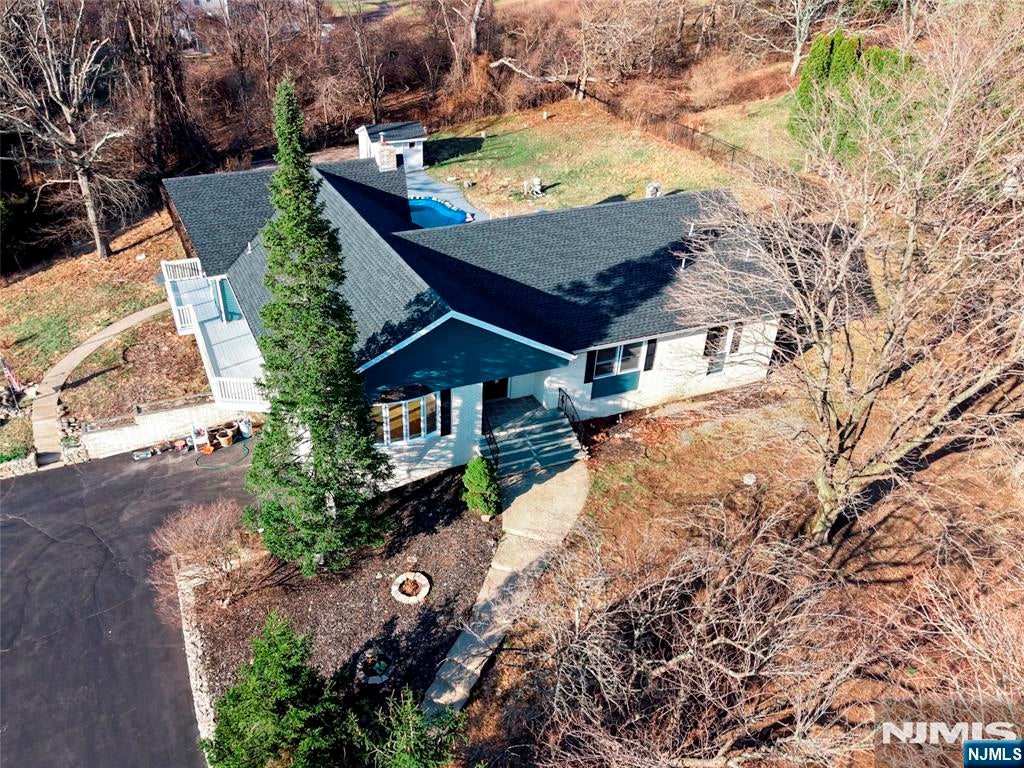 2 Rossi Drive
