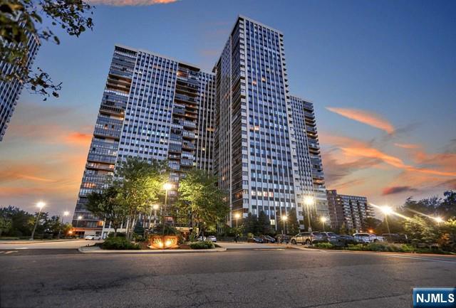 200 Winston Drive 3102