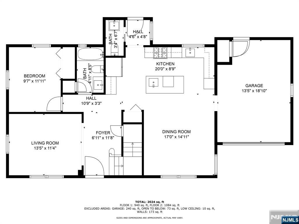 Main image without alt text