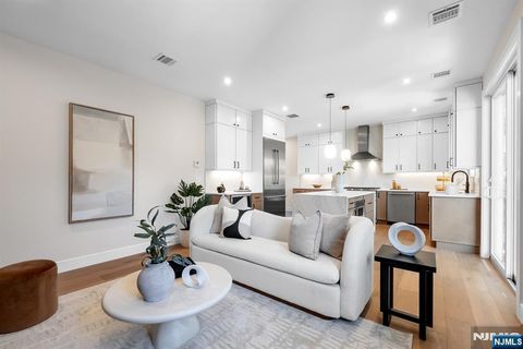 Photo of 92 W Main Street, Ramsey, NJ 07446 (MLS # 25038920)