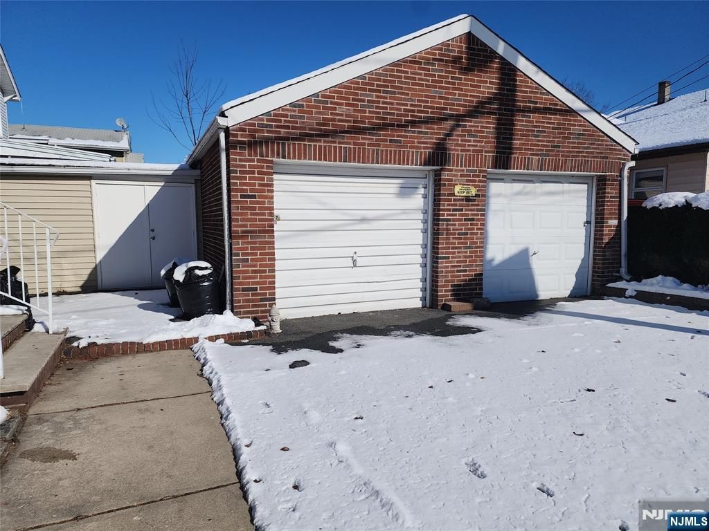 Photo of 752 Ridge Road, Lyndhurst, NJ 07071 (MLS # 26002707)