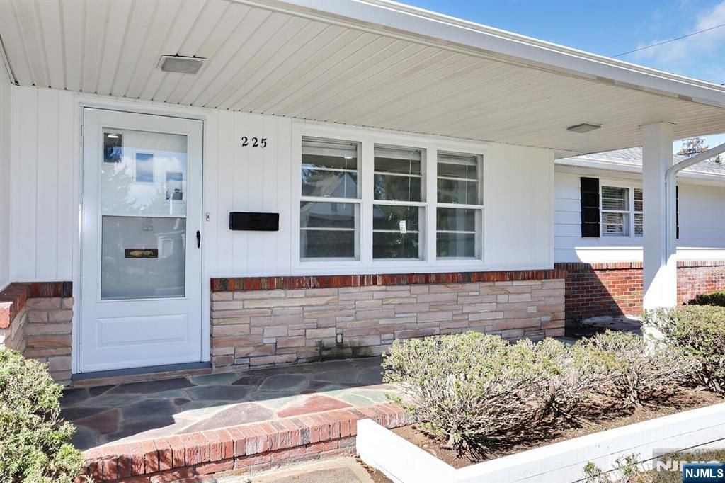 Photo of 225 Broadway, Hillsdale, NJ 07642 (MLS # 26009023)