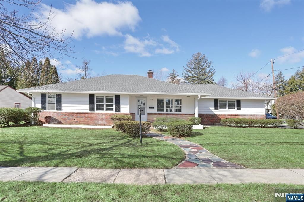 Photo of 225 Broadway, Hillsdale, NJ 07642 (MLS # 26009023)