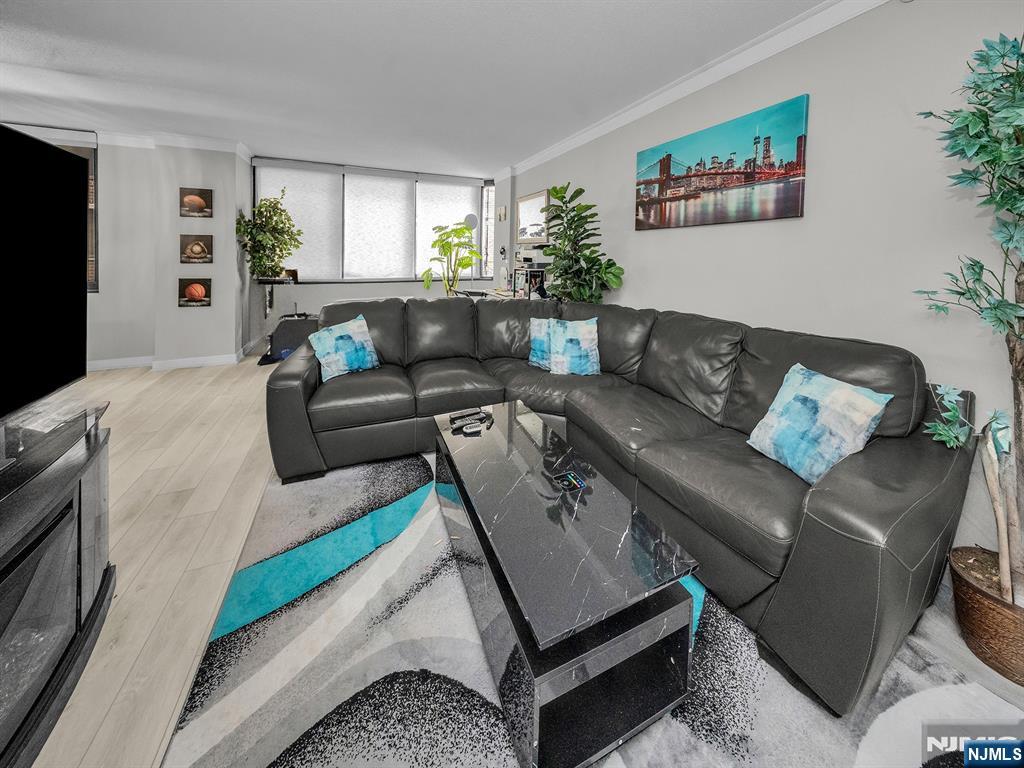 316 Prospect Avenue 8D