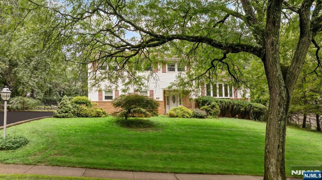 42 Aberdeen Avenue