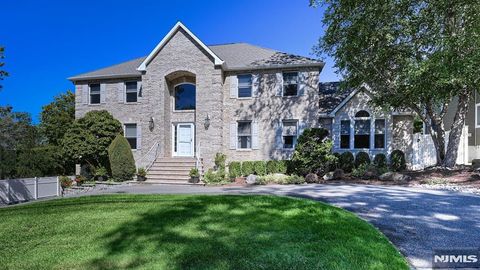 Photo of 73 Tower Road, Wayne, NJ 07470 (MLS # 25036800)