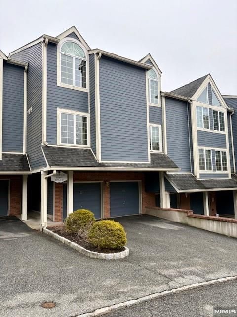 Photo of 231 Cambridge Dr, Ramsey, NJ 07446 (MLS # 26000744)