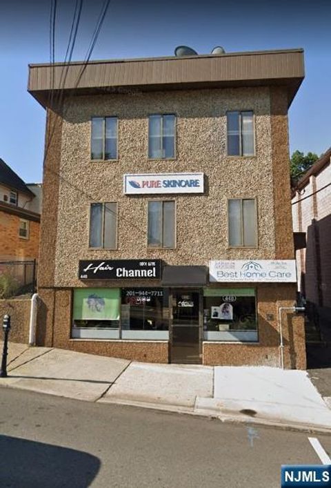 Photo of 448 Main ST, Fort Lee, NJ 07024 (MLS # 26026874)