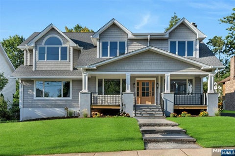 Photo of 306 Ogden Avenue, Teaneck, NJ 07666 (MLS # 26013156)