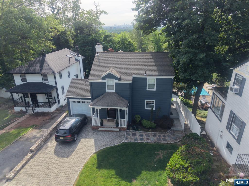 142 Walker Road