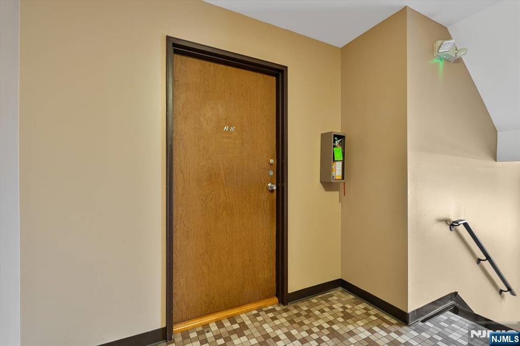 101 Orient Way 2D1
