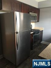 280-320 Oak Street 304C