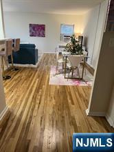 280-320 Oak Street 304C