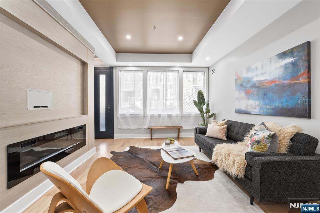 146 Sherman Avenue 1