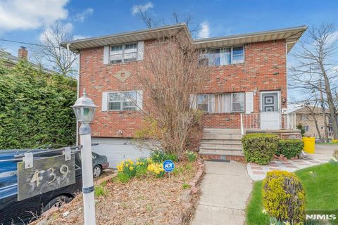 Photo of 439 Bergen Boulevard, Palisades Park, NJ 07650 (MLS # 26012987)