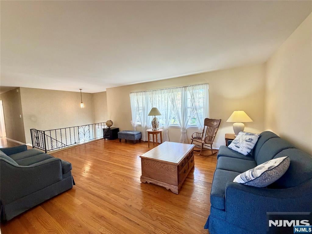 41 Mohawk Drive