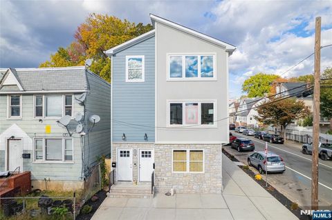 Photo of 543 13th Avenue, Newark, NJ 07103 (MLS # 25037183)