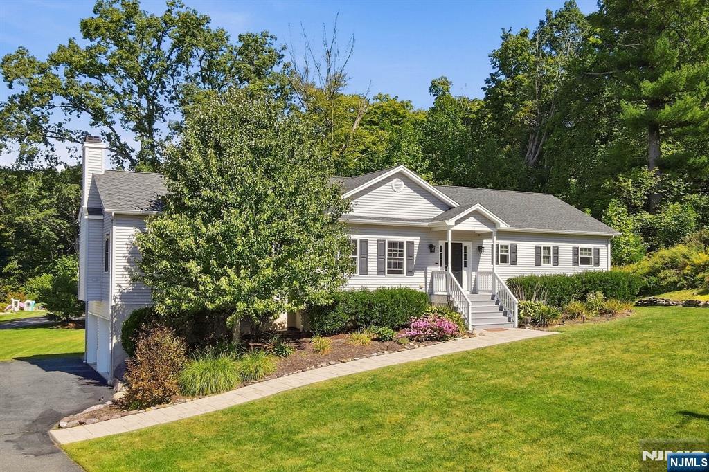 58 Leslie Drive