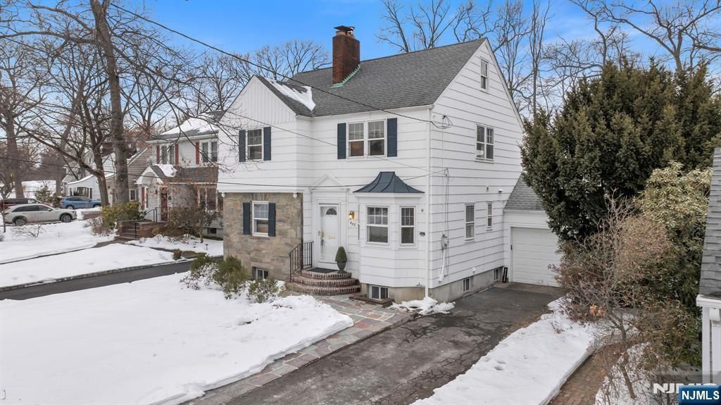 Photo of 457 Rock Road, Glen Rock, NJ 07452 (MLS # 26004387)