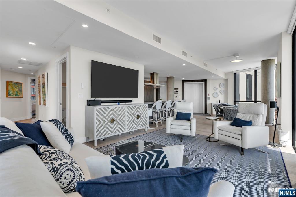 350 Ocean Avenue 603